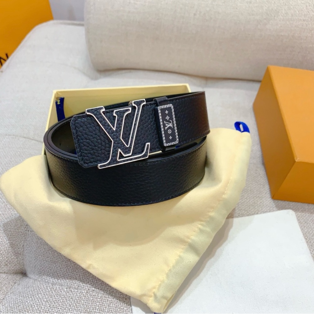 Authentic Luxury Louis Vuitton Leather Belt - Picture 14 of 14